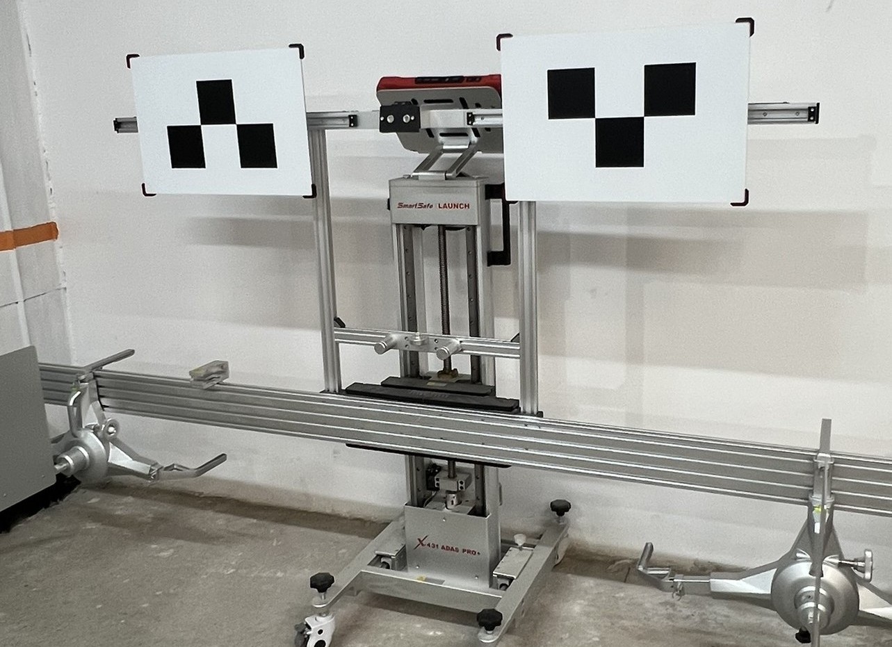 calibrador-estatico-smart-safe-calibracion-adas-parabrisas-valdovinos